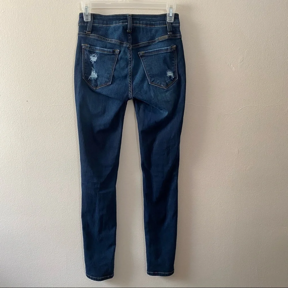 KanCan Distressed Estilo Skinny Jeans